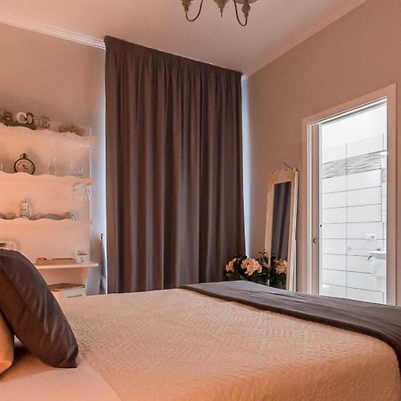 フィウミチーノ A Casa Di Titty Bed & Breakfast エクステリア 写真