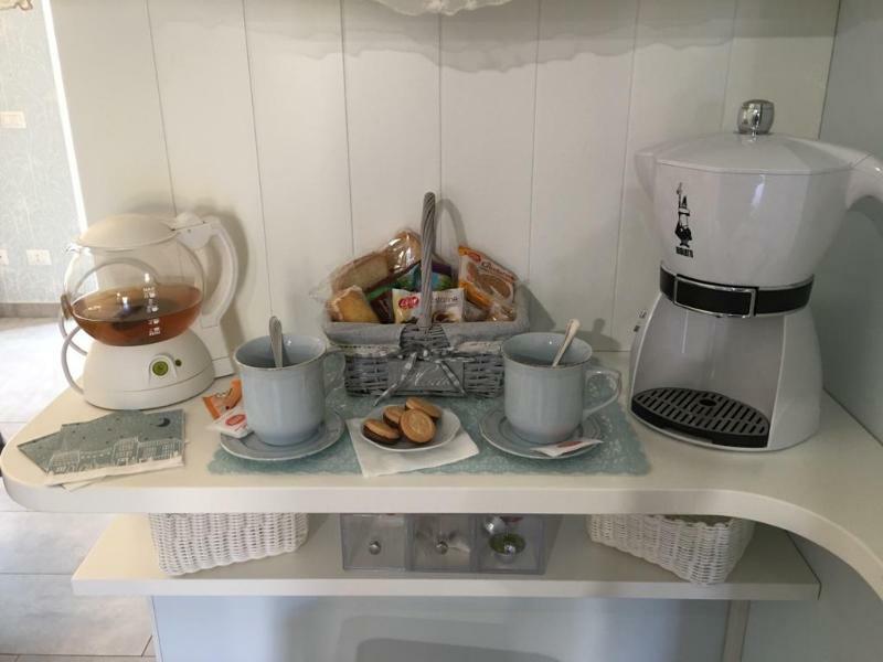 フィウミチーノ A Casa Di Titty Bed & Breakfast エクステリア 写真